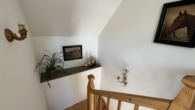 Stiegenaufgang Detail - EINZIGARTIGES LIEBHABEROBJEKT! Entzückendes, generalsaniertes „Winzerhaus“ am Gießhübl mit traumhaftem Garten, Carport, Wintergarten, Terrasse, Weinkeller, Werkstatt, Salettl, uvm.